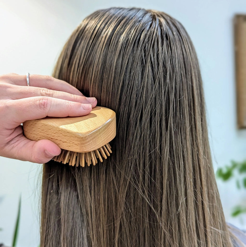 Wooden Bamboo Detangling Brush | Tangle Teezer